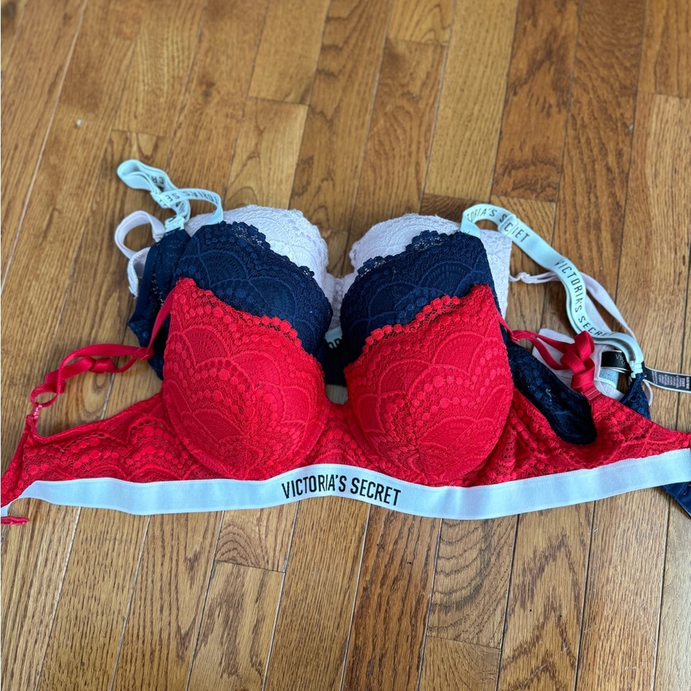 Victoria secrets lace set of three bras size 34B set of THREE